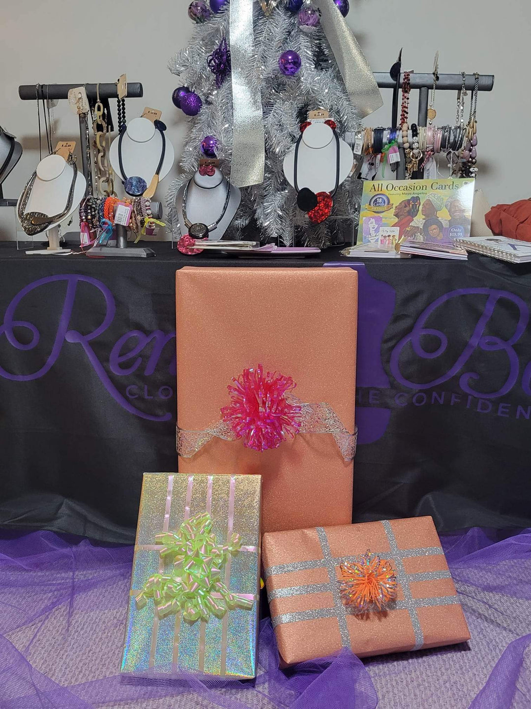 Gift Wrapping Service